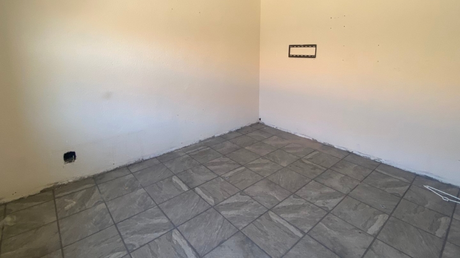 16 Bedroom Property for Sale in Bellville South Western Cape